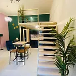 Apartment Delux Center -